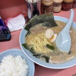 ラーメンショップ - 料理写真: