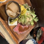 居酒屋もくもく - ローストビーフと前菜盛合せ