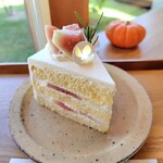 CAFE MANA - いちじくのショートケーキ