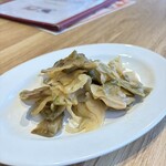 シンガポール発 小籠包と餃子の専門店 ジンホア - 