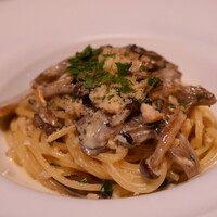 バローロ - きのこのパスタ