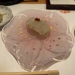 清寿司 - 塩雲丹のせイカ