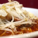 ラーメン二郎 - 豚の厚み