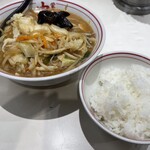 蒙古タンメン中本 - 味噌タンメン(大盛り)とご飯