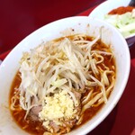 ラーメン二郎 - ラーメンミニ＋ニンニク少し＋ＳＫ白ネギ