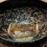 nishinakasu泥川武士 - 黒ムツの一夜干しを丁寧に焼いて