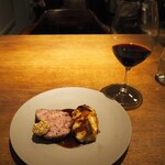 ヴィア・デル・エンメ - 三元豚 肩ロース肉のロースト 赤ワインソース
