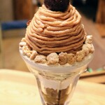 TERAKADO COFFEE - 【2025.10】モンブランパフェ(税込1,800円)