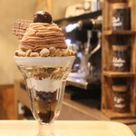 TERAKADO COFFEE - 【2025.10】モンブランパフェ(税込1,800円)