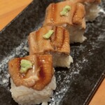 丿貫 - 煮穴子の棒寿司（900円） 
