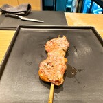 焼鳥 とこしえ - はつ ◎ジューシーで美味過ぎる