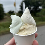 ホーム オブ マザーズ - 左→海のジェラート、右→フレッシュミルク、下→カスターニャ