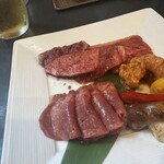 小川亭 とらちゃん 上六店 - 