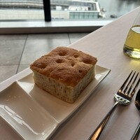 横浜モノリス - 