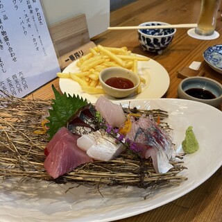 食酒処 かわばた_0