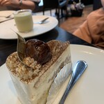 トシ・ヨロイヅカ 東京 - 