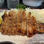 とり八 - 豚味噌焼き　割とさっぱりしています。