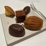 メゾン ポール・ボキューズ - 