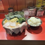 家系ラーメン王道乃印ふく家 - +大ライス