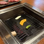 ホルモン・焼肉 一休亭 元 - 