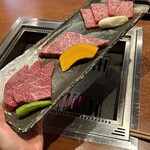 ホルモン・焼肉 一休亭 元 - 