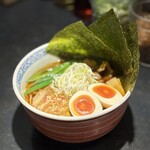 笠岡ラーメン 一元堂 神保町店 - 