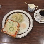 珈琲茶館 麦藁帽子 - 