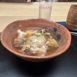 徳ㇵ本也 - ◆蕪と茸の焚き合わせ
      ハタケシメジ、アミタケ、コムソウダケ、ハナビラダケ。季節のキノコを沢山味わえました。食べて知る経験、最後まで美味しく楽しい献立です♡