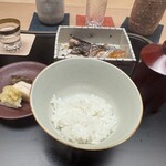 徳ㇵ本也 - 大好きな炊きたての白ごはん