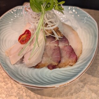 麺屋 さすけ - 料理写真: