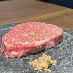 牛の達人 浅草店 - 画面を一瞬でスペシャルにするシャトーブリアン