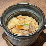 牛の達人 - 金目鯛と松茸の土鍋ご飯、最高でした