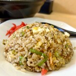 二代目 女がじゅまる - 半チャーハン