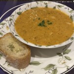 トルコ料理 アセナ - レンズ豆のスープ・パン