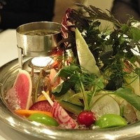 カーザ ヴィニタリア - 季節野菜のバーニャカウダ