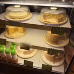 カフェ・ド・ラパン - シフォンケーキ等