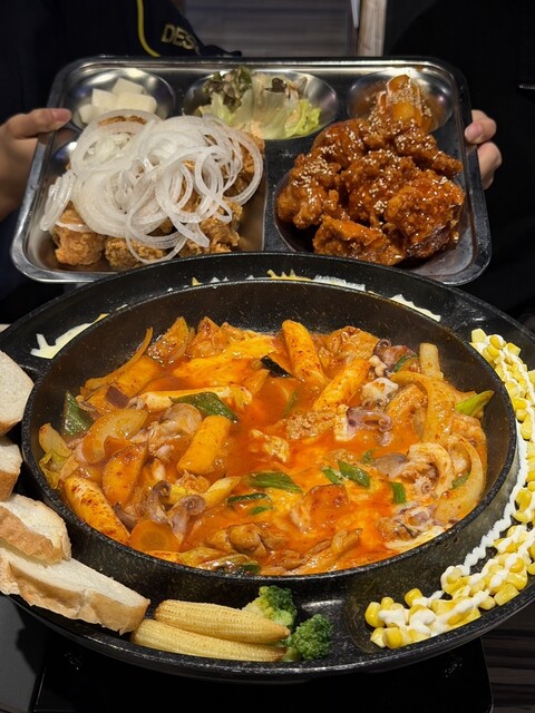 by あやのa__ayano : 韓国屋台ポックンパ ネネチキン 東岡崎店 (NENE