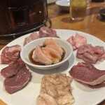 炭火焼ホルモン まんてん - 