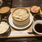 豚しゃぶ せいろ蒸し専門店 豚匠 北浜邸 - 三田ポークと白菜のミルフィーユせいろ蒸し御膳