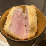 豚しゃぶ せいろ蒸し専門店 豚匠 北浜邸 - ヒレカツ