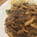 定食 くぅべ - 煮込みハンバーグ（UP）