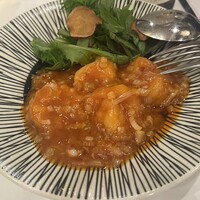 個室中華 頤和園 溜池山王店 - 