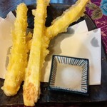 四季食彩 ヤマブキ - マコモ筍の天ぷら