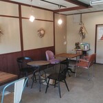 cafe&bake ziu - 店内
