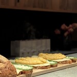 nishinakasu泥川武士 - オムレツが乗せられて