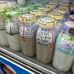 パンと牛乳の店 ミルクスタンド - 