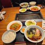 朝鮮飯店 - 