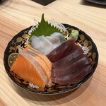 炉端とおでん 呼炉凪来 - ネタが大きくぶりんぶりん