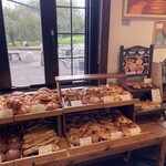 一夜城 ヨロイヅカ・ファーム - ベーカリー