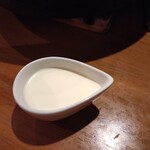 EHIME×スペイン料理 ふしおん - パエリアにチーズをかけて味変します。